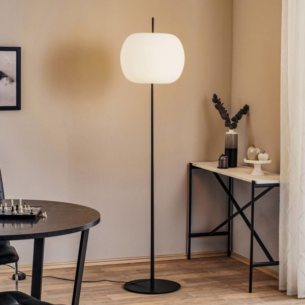 Kundalini Kushi XL lampadaire, noir Kundalini