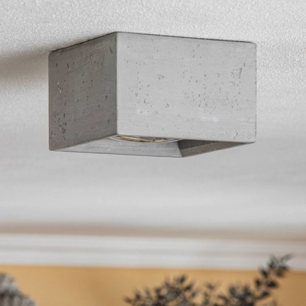 SOLLUX LIGHTING Spot en saillie Solana béton angulaire, une lampe SOLLUX LIGHTING